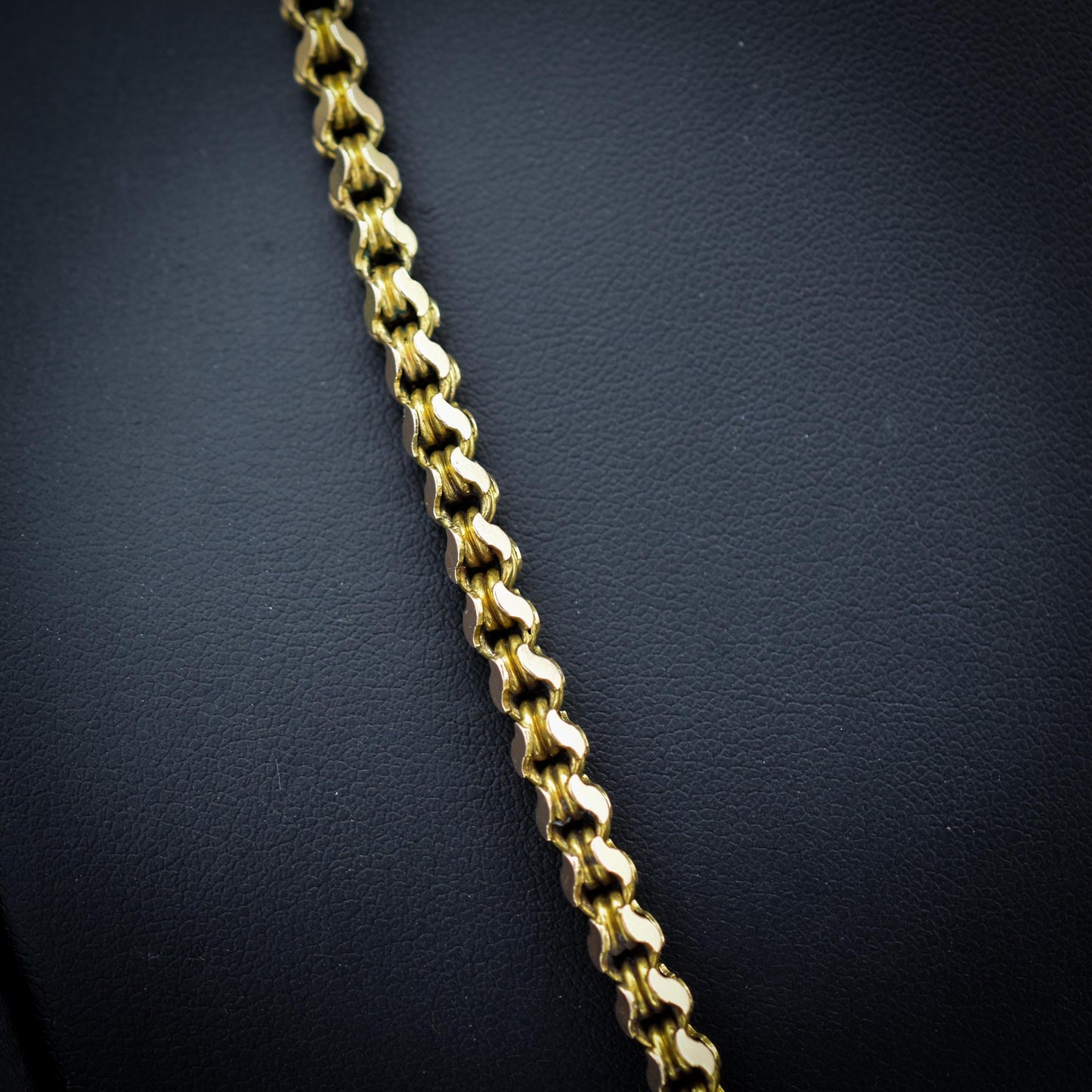 Antique Victorian 23.5" 15ct Gold Fancy Link Chain Necklace with Dog Clip - 30.1g