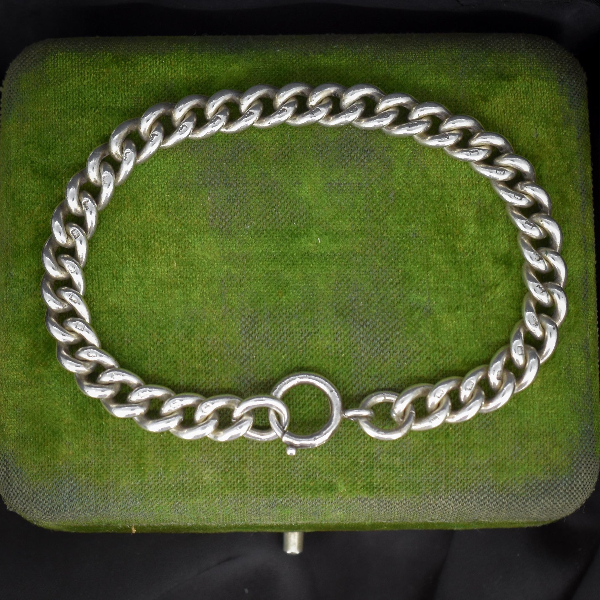 Antique Uniform Curb Sterling Silver Bracelet with Bolt ring | 8.25"