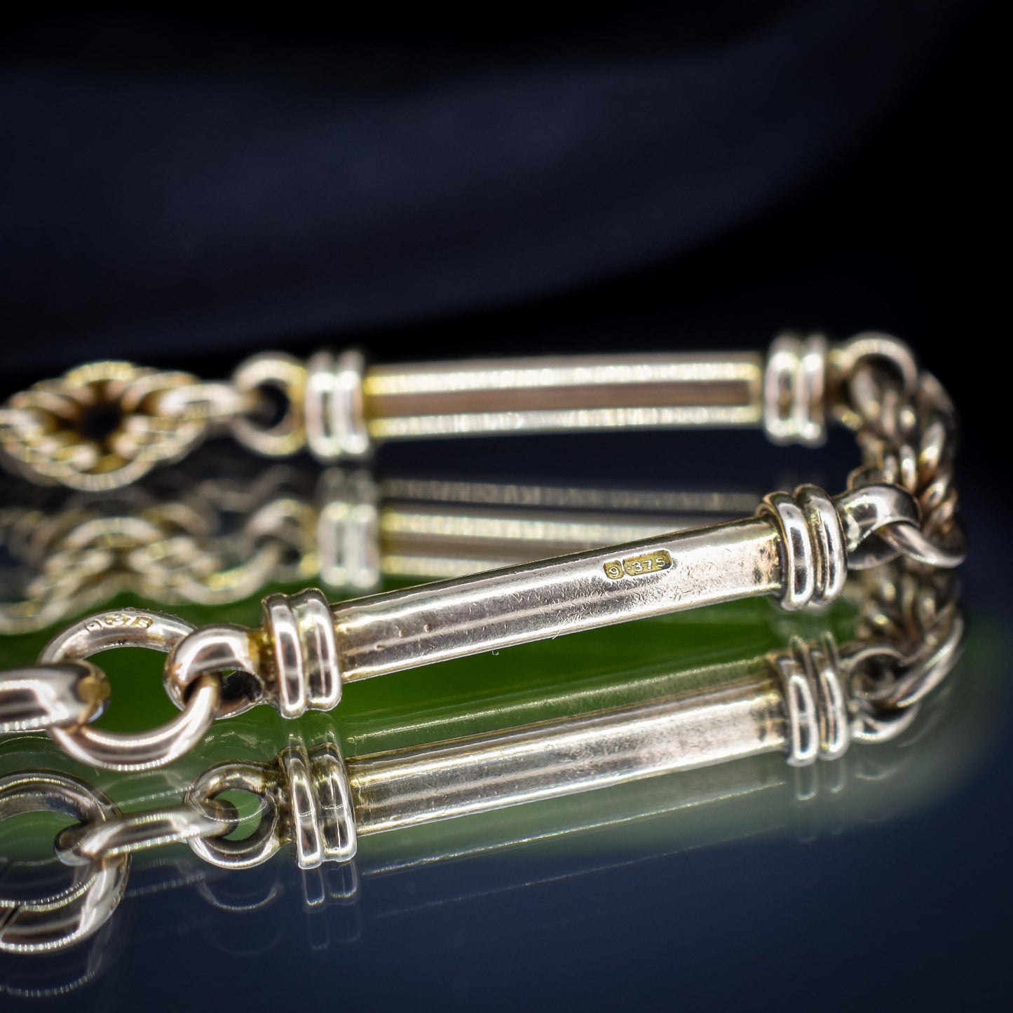 Antique 9ct Gold Tubular Bar and Love Knot Link Bracelet with Dog Clip 8"