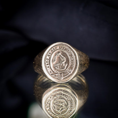 Vintage Intaglio Signet 9ct Yellow Gold Ring | Dated 1959