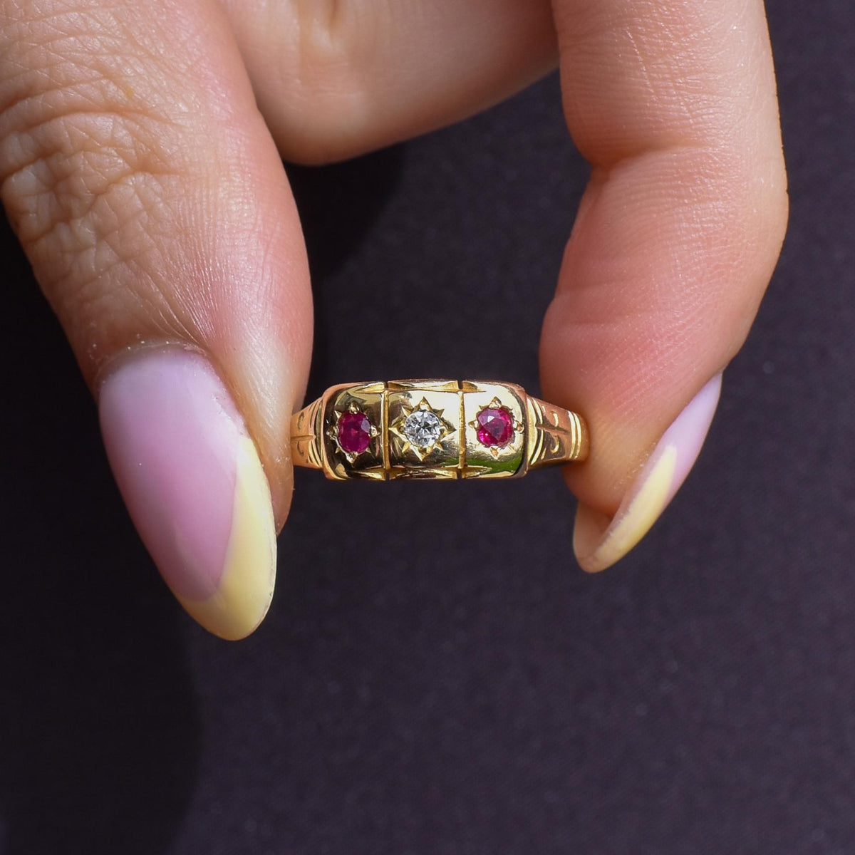 Antique Ruby and Diamond 18ct Yellow Gold Three Stone Starburst Gypsy Ring