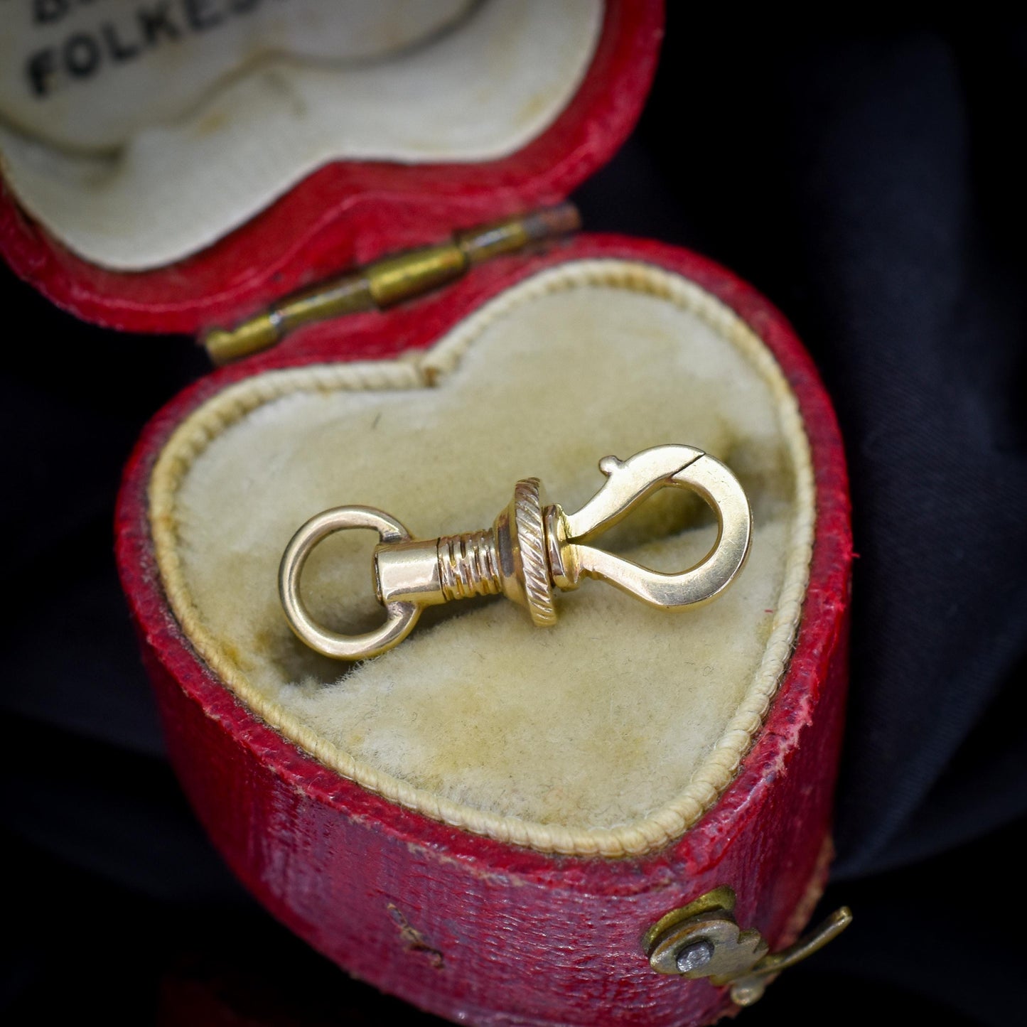 Antique 12ct Gold Screw Dog Clip Charm Pendant