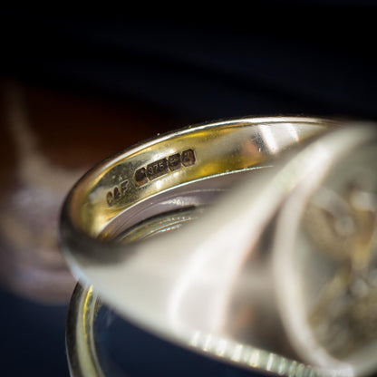 Vintage Heavy Liver Bird 9ct Yellow Gold Seal Signet Ring | 12.5g