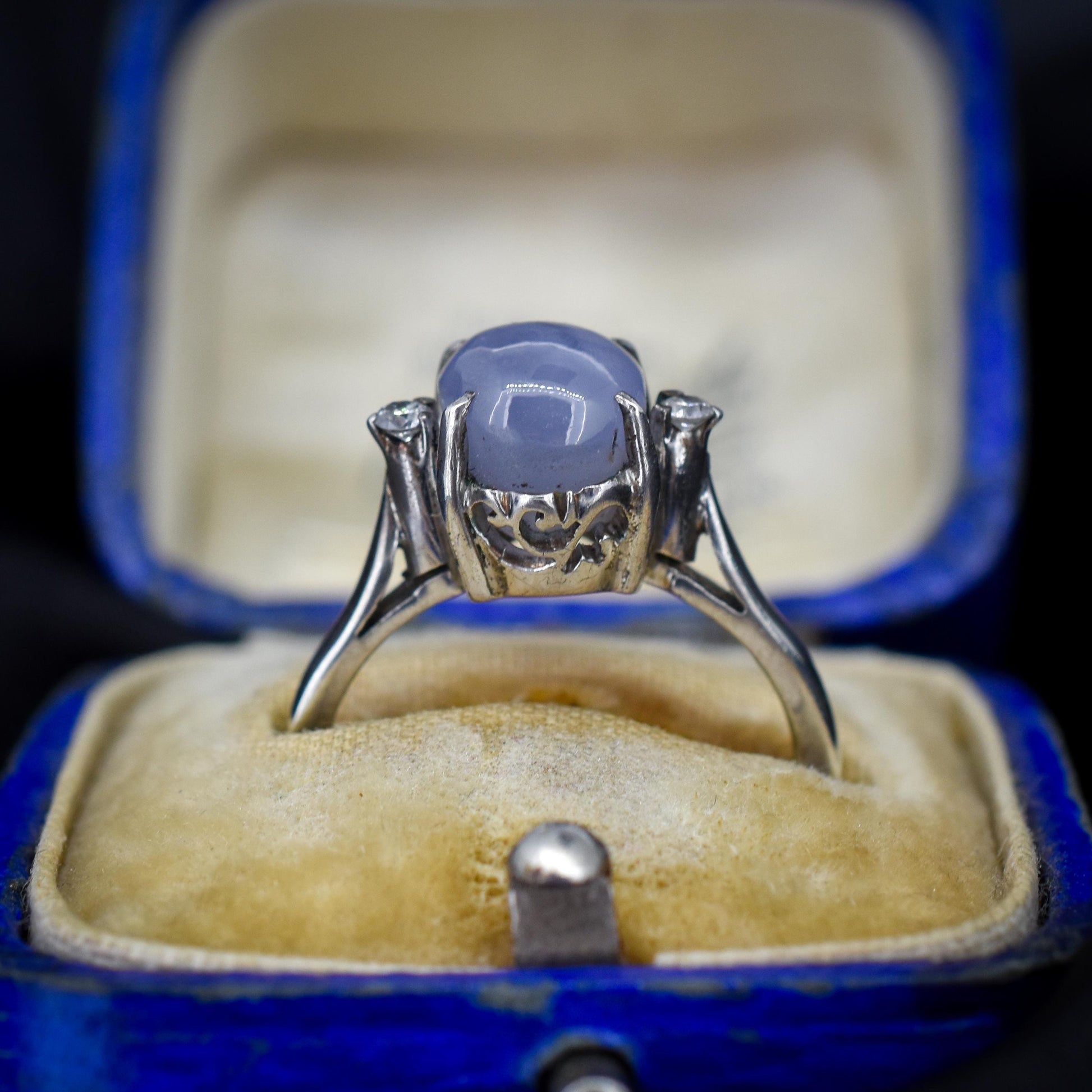 Star Sapphire and Diamond Silver Ring | Vintage Style