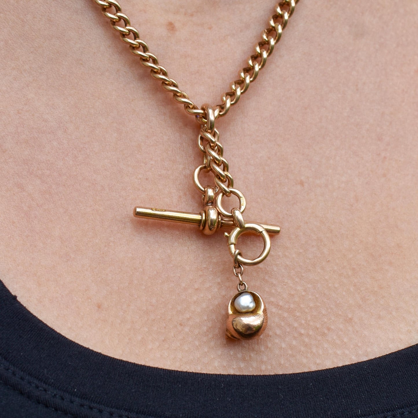 Antique 9ct Gold Pearl Shell Seashell Charm Pendant