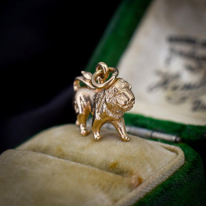 Vintage 9ct Yellow Gold Lion Animal Charm Pendant | Dated 1969