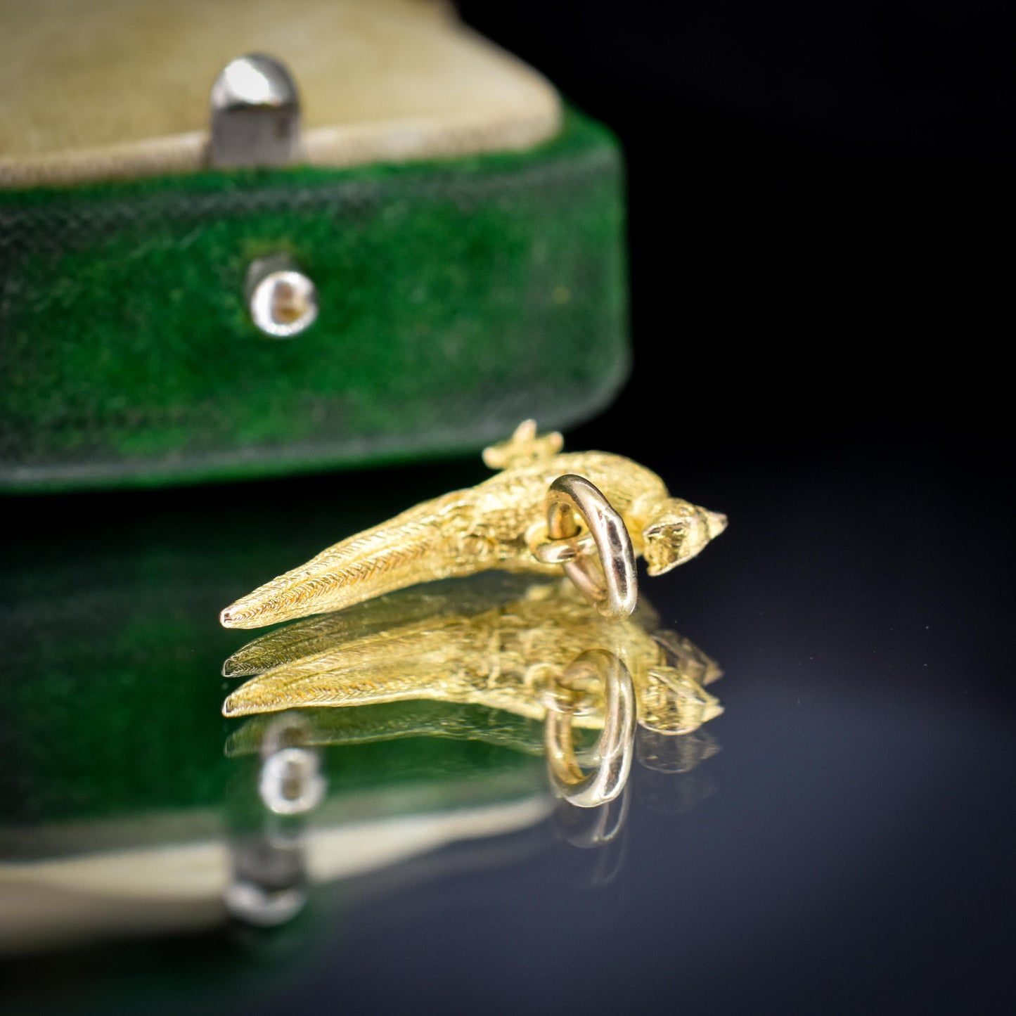 Vintage 9ct Yellow Gold Pheasant Bird Charm Pendant