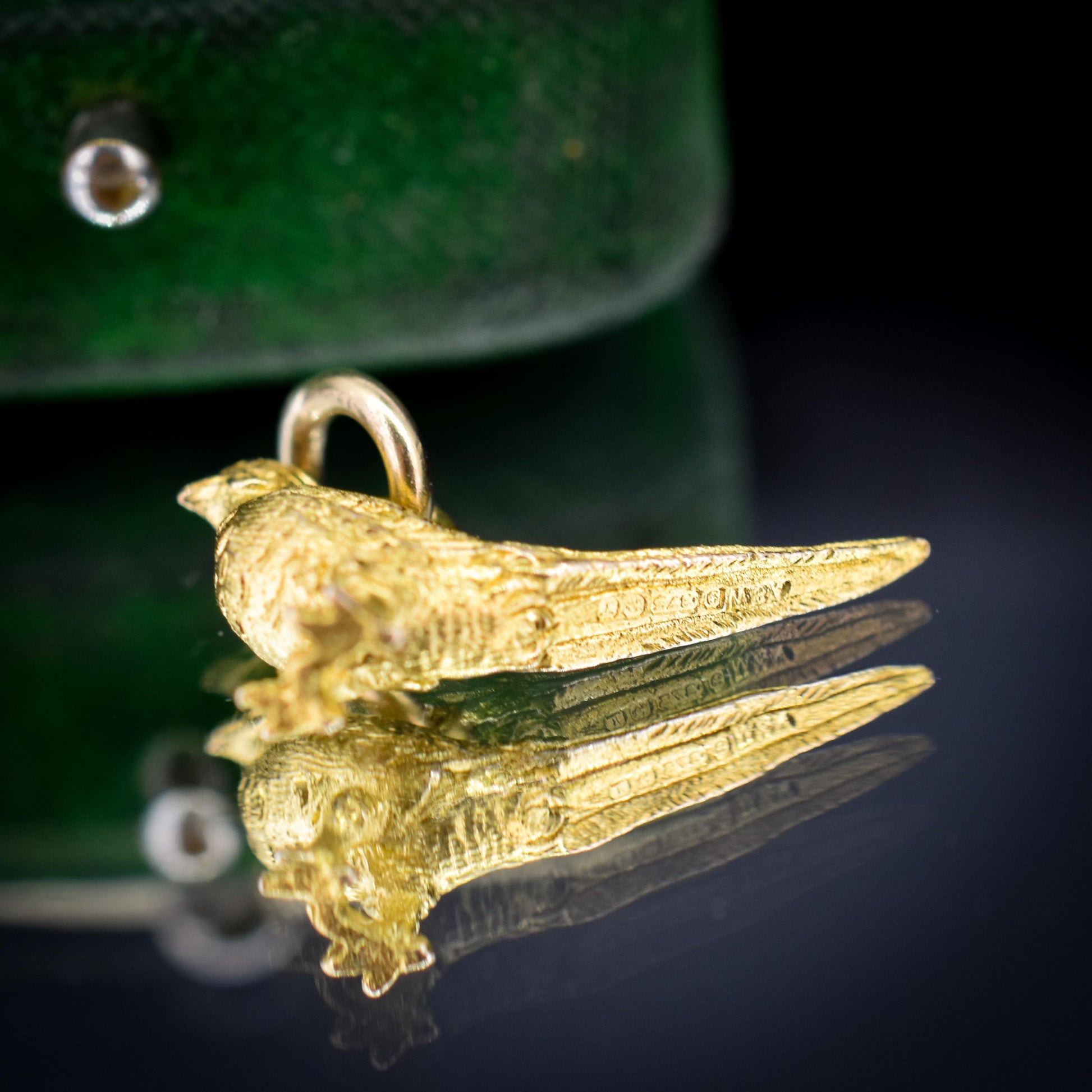 Vintage 9ct Yellow Gold Pheasant Bird Charm Pendant