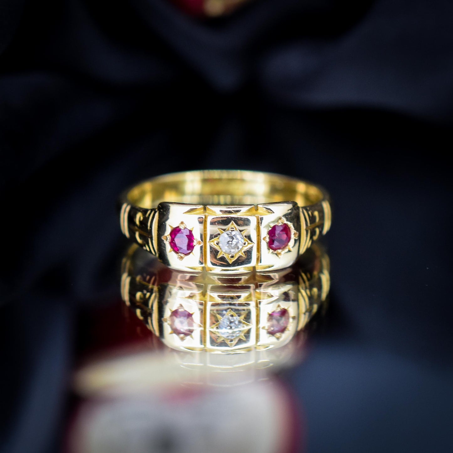 Antique Ruby and Diamond 18ct Yellow Gold Three Stone Starburst Gypsy Ring