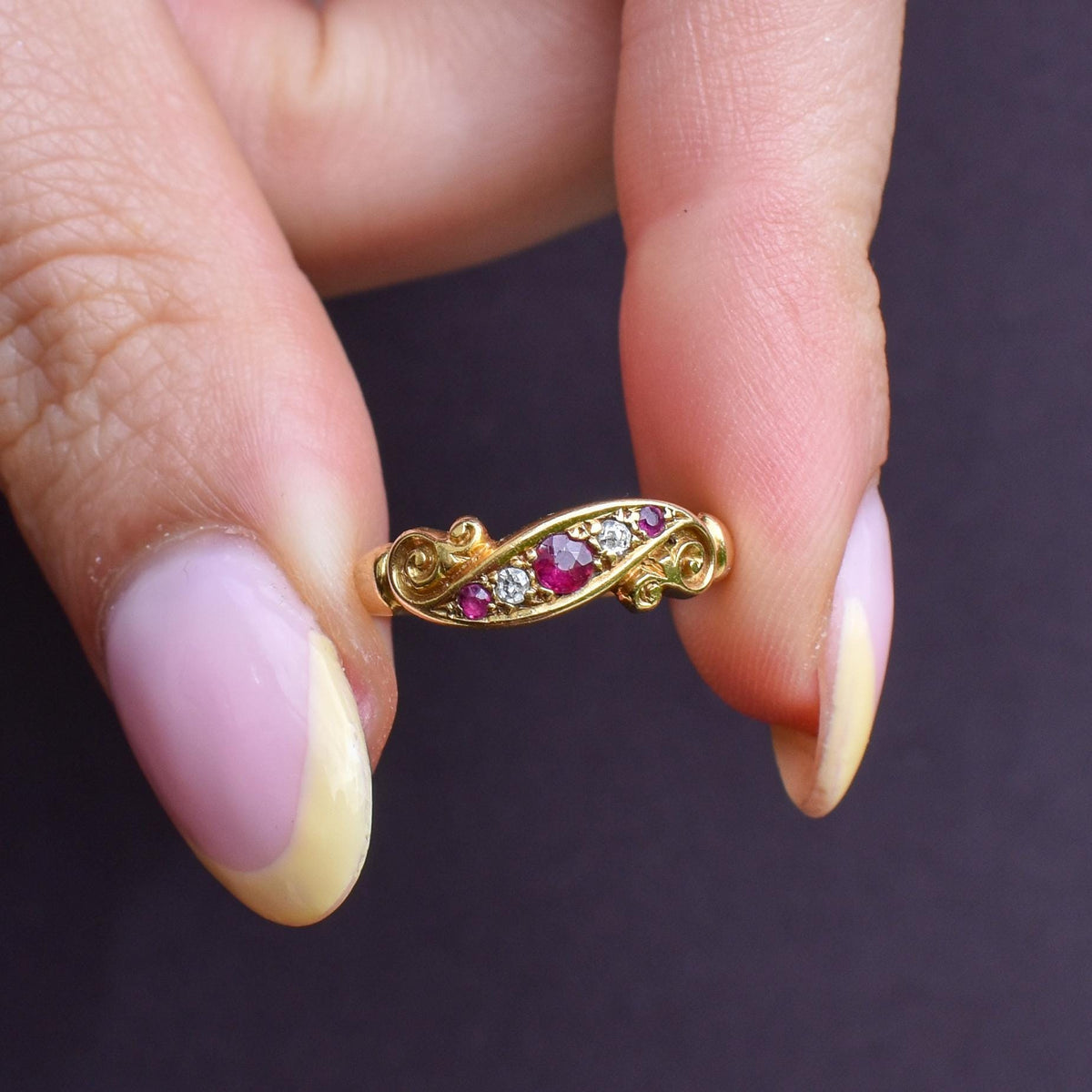 Antique Victorian Ruby Diamond Starburst 18ct Gold Band Ring | Dated 1913