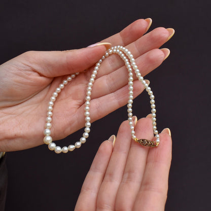 Vintage Graduated Pearl 9ct Gold Strand Beaded Necklace | 16"