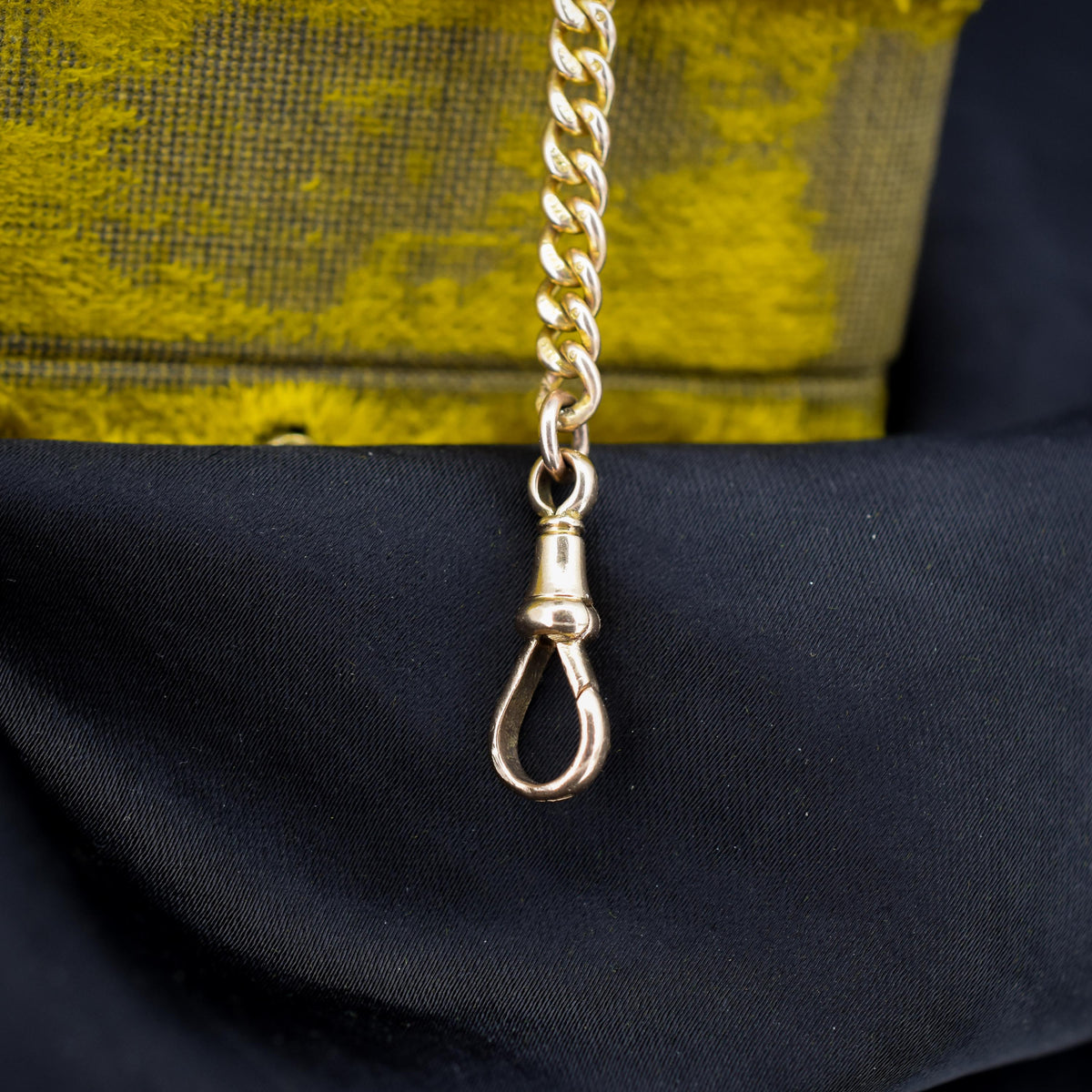 Antique 9ct Gold Curb Link Dog Clip Bracelet | 7"