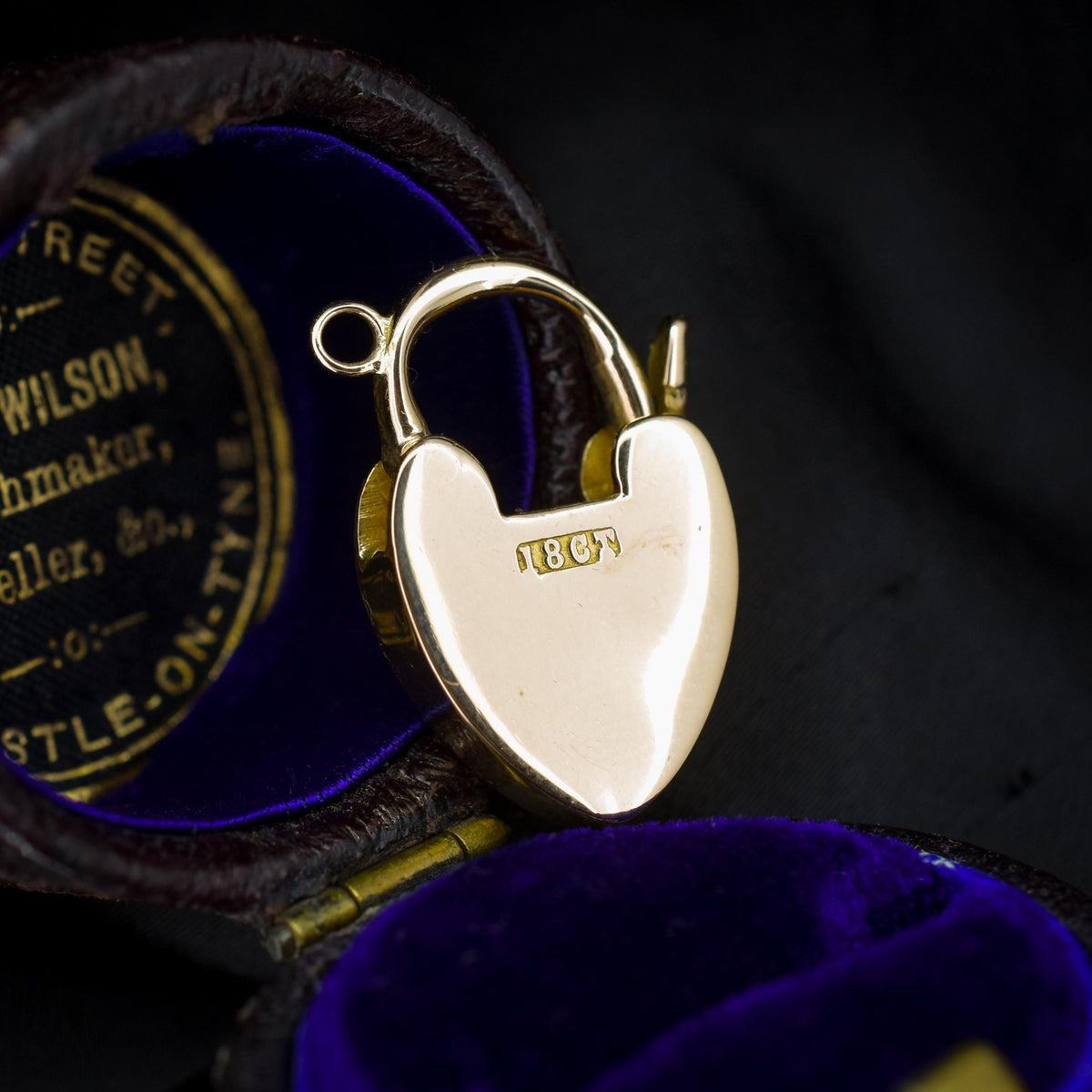 Antique Edwardian 18ct Gold Heart Padlock Pendant