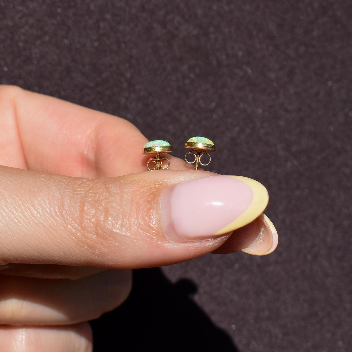 Vintage Natural Opal Round 9ct Gold Stud Earrings