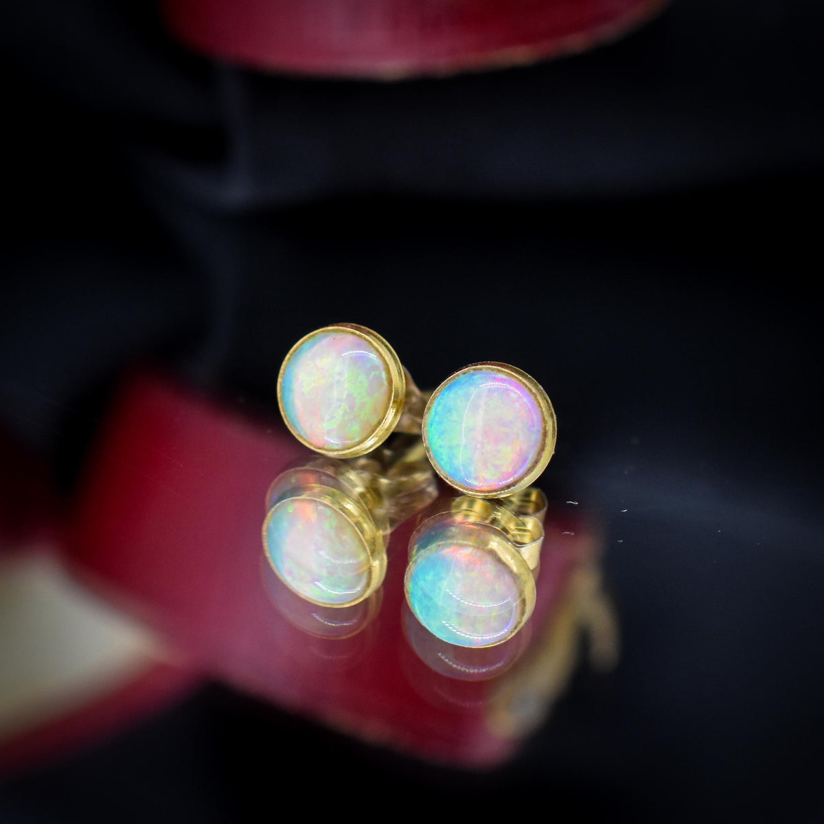 Vintage Natural Opal Round 9ct Gold Stud Earrings