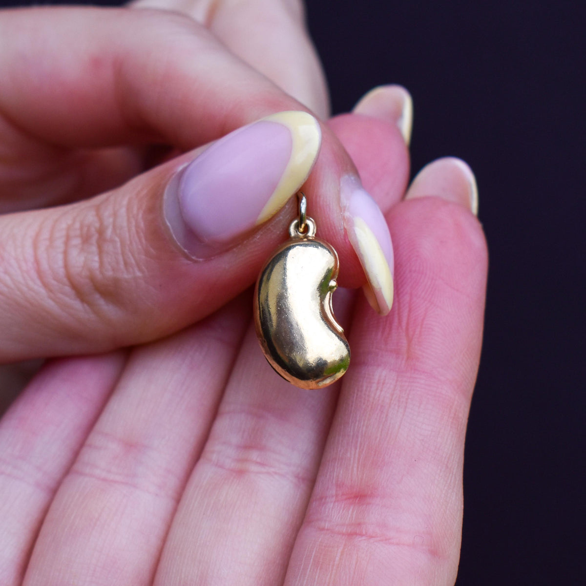 Vintage 9ct Yellow Gold Lucky Bean Charm Pendant | London 1965