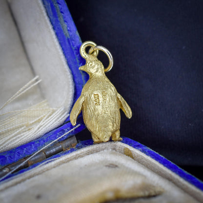 Vintage Solid 9ct Yellow Gold Penguin Charm | Dated 1974