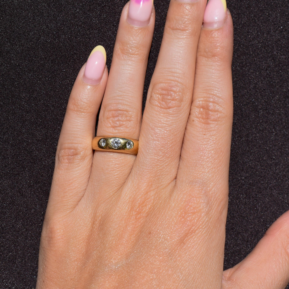 Vintage 0.40ct Diamond Three Stone Gypsy 18ct Yellow Gold Ring Band | Dated 1997
