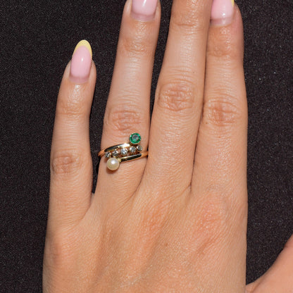 Vintage Emerald Pearl and Diamond 14ct 14k Yellow Gold Bypass Twist Ring