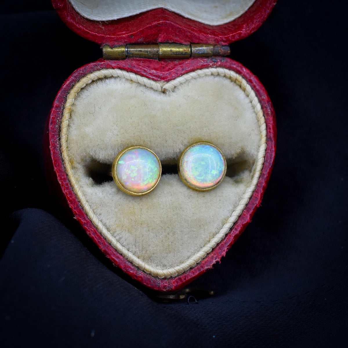 Vintage Natural Opal Round 9ct Gold Stud Earrings