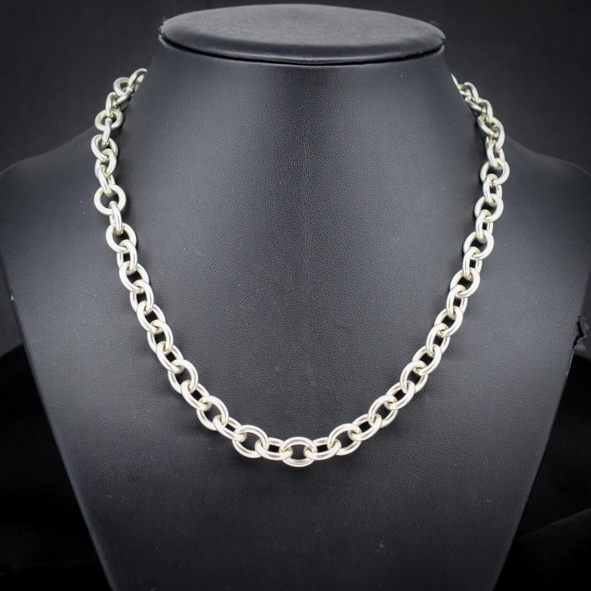 Vintage 51g Silver Oval Cable Link Chain Necklace with Double Dog Clip | 17.5"