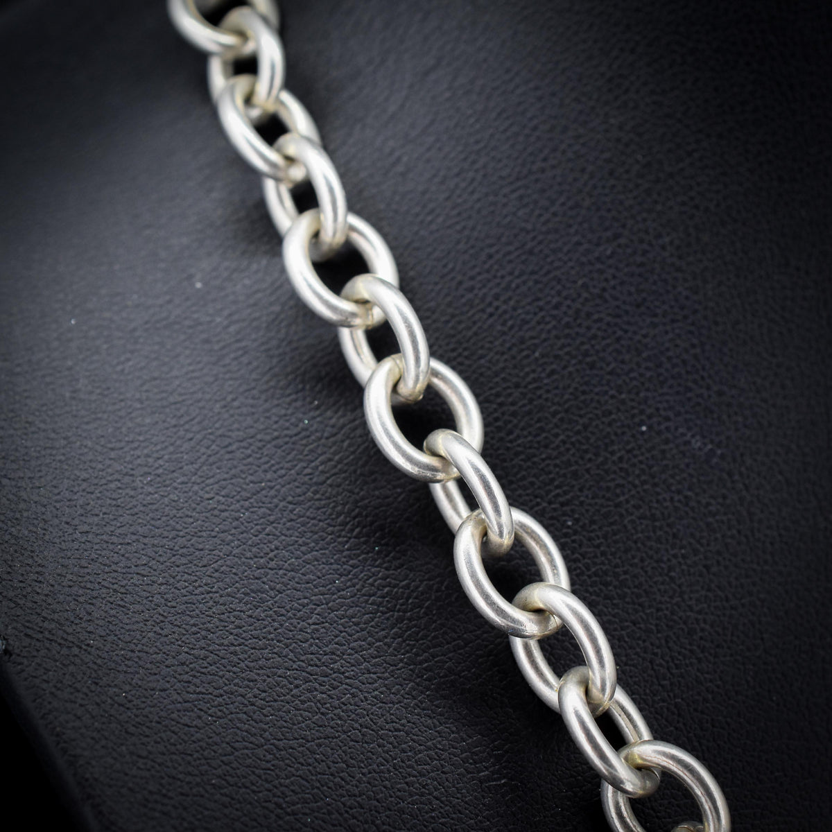 Vintage 51g Silver Oval Cable Link Chain Necklace with Double Dog Clip | 17.5"