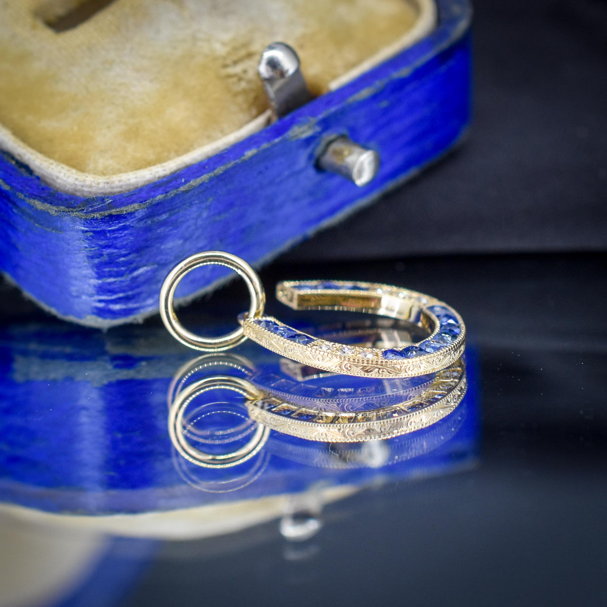 French Cut Blue Sapphire and Diamond Horseshoe 18ct Gold Charm Pendant