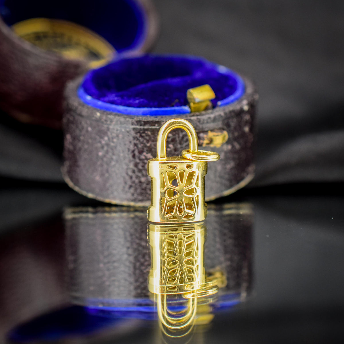 Vintage 18ct Yellow Gold Diamond Padlock Charm Pendant
