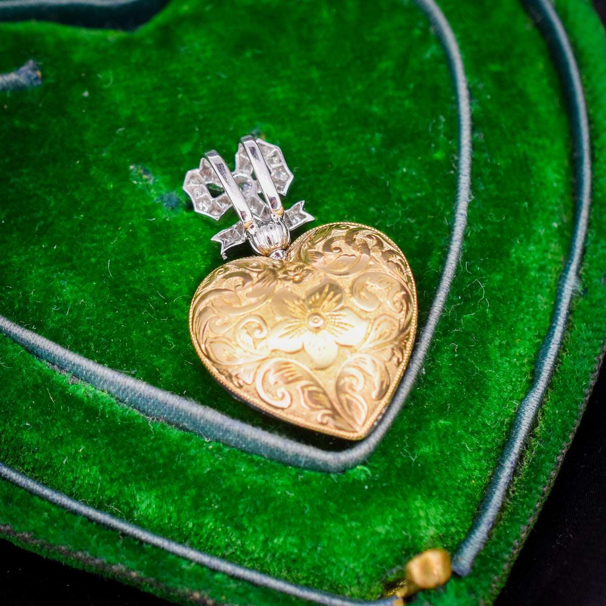 Emerald and Old Cut Diamond 1.04ct Heart Platinum and 18ct Gold Reversible Pendant