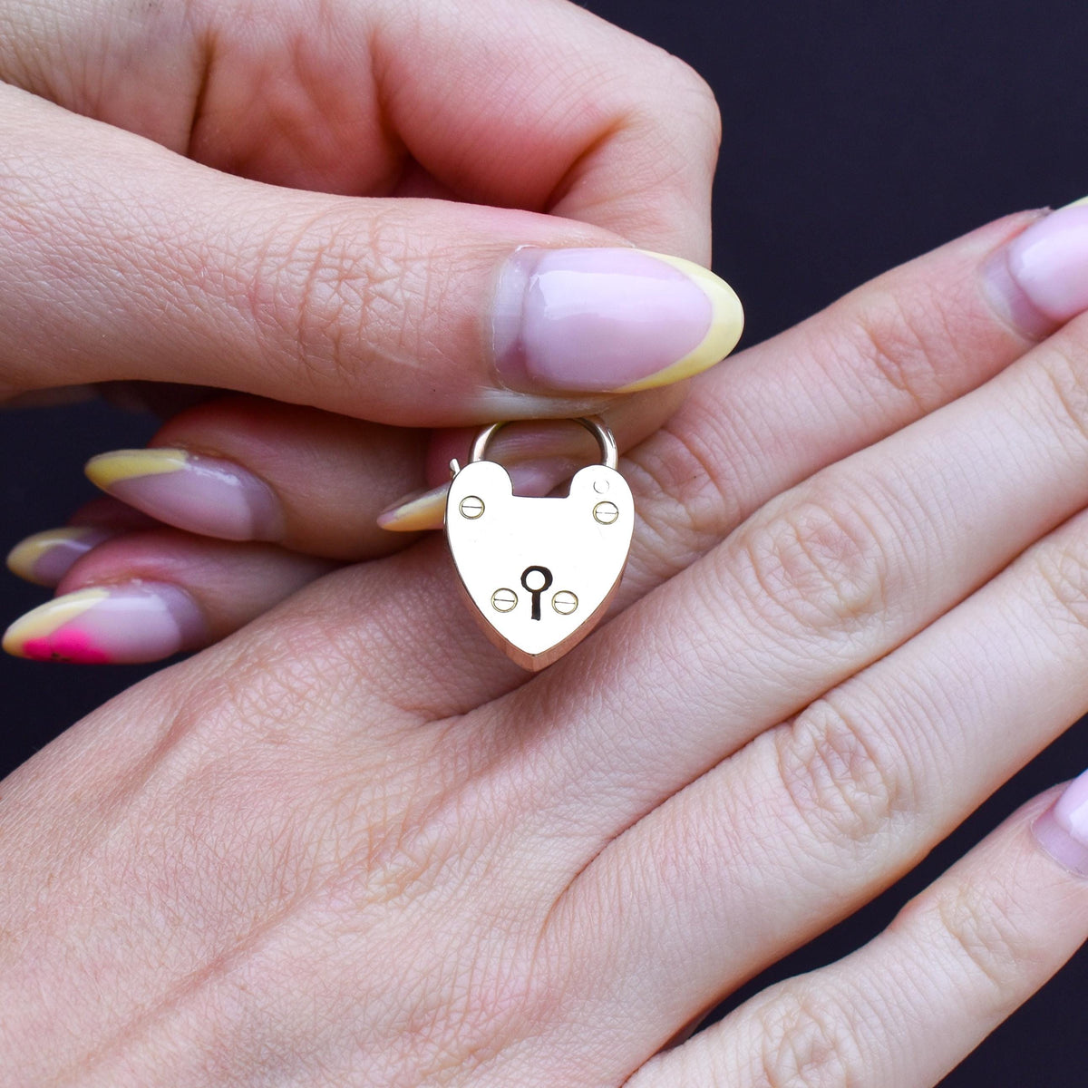 Antique Edwardian 9ct Gold Plain Heart Padlock Pendant