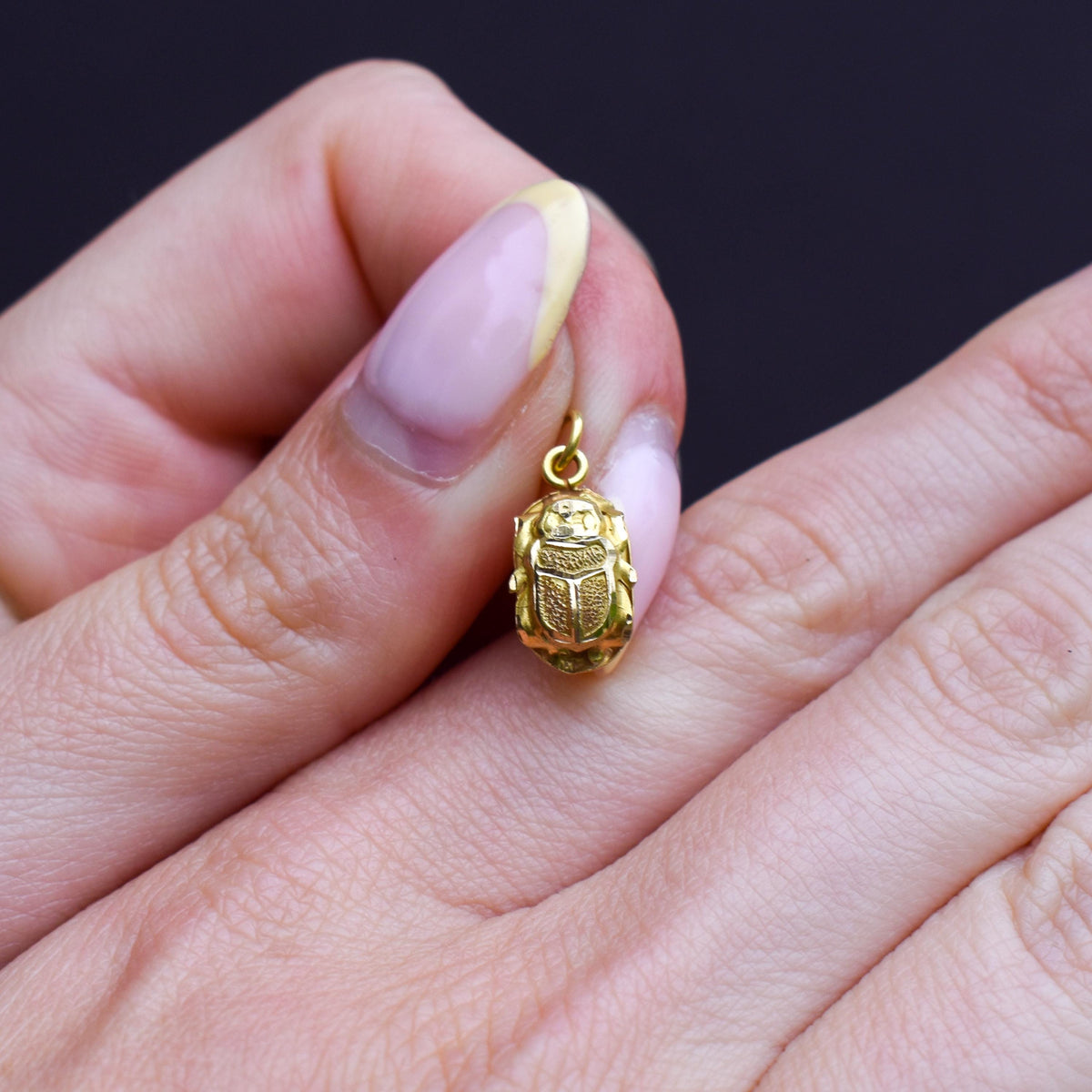 Vintage Egyptian Scarab Beetle 18ct Yellow Gold Charm Pendant