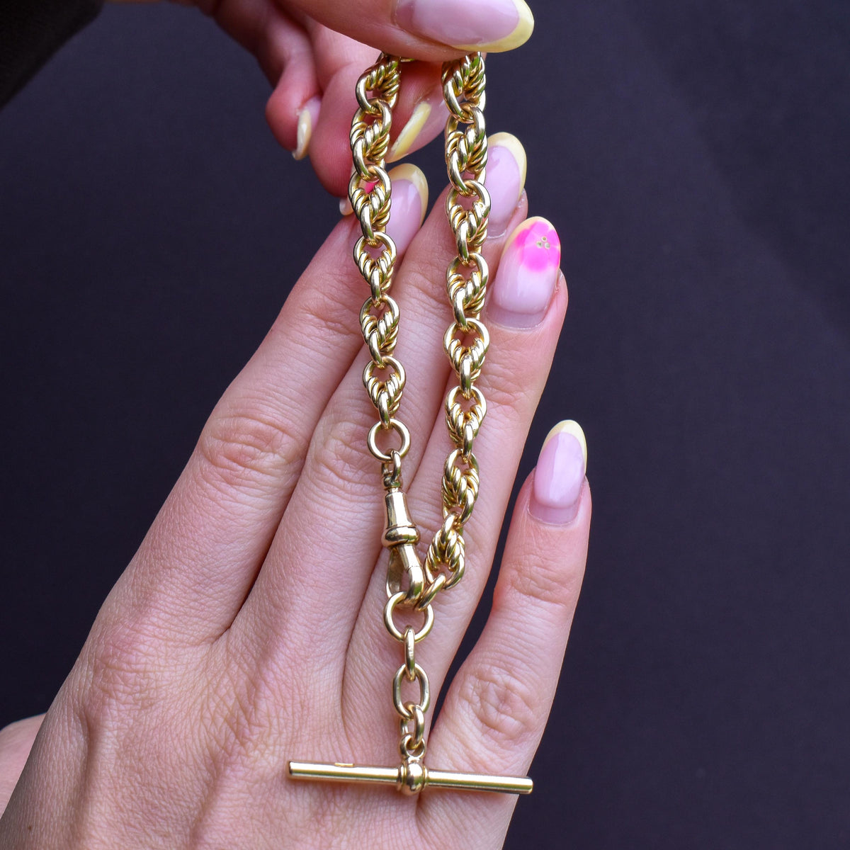 Antique Chunky Love Knot 9ct Yellow Gold Chain Bracelet with T-bar | 8"