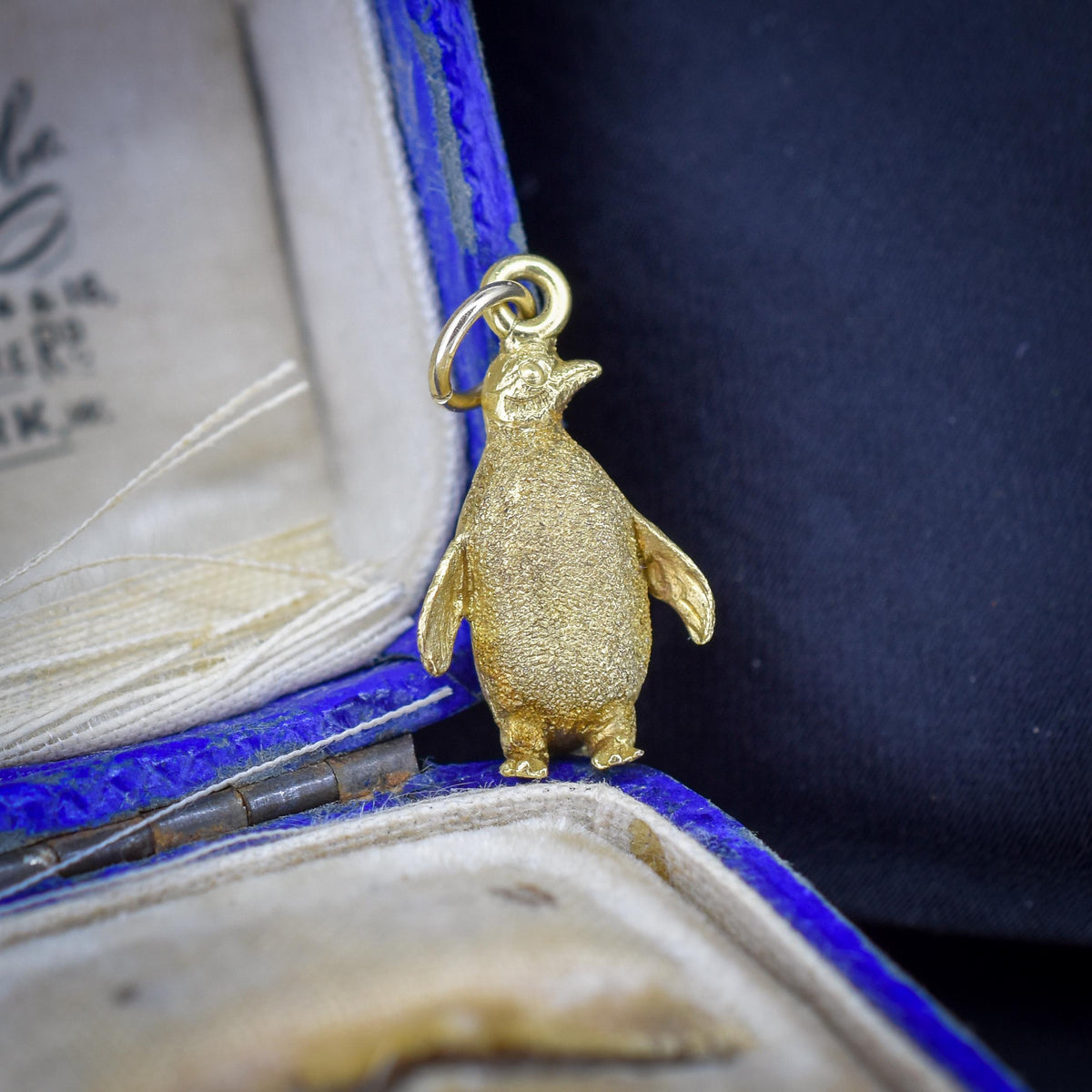 Vintage Solid 9ct Yellow Gold Penguin Charm | Dated 1974