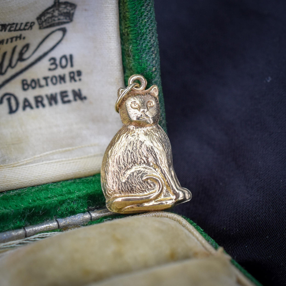 Vintage 9ct Gold Cat Feline Charm Pendant