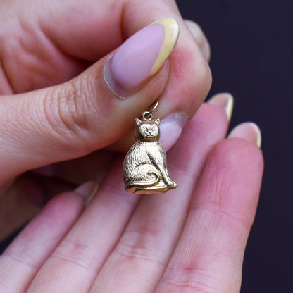 Vintage 9ct Gold Cat Feline Charm Pendant