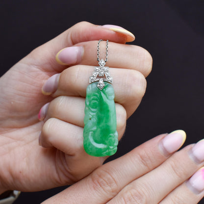 Art Deco Green Jade and Diamond Platinum Pendant Necklace | 15.75"