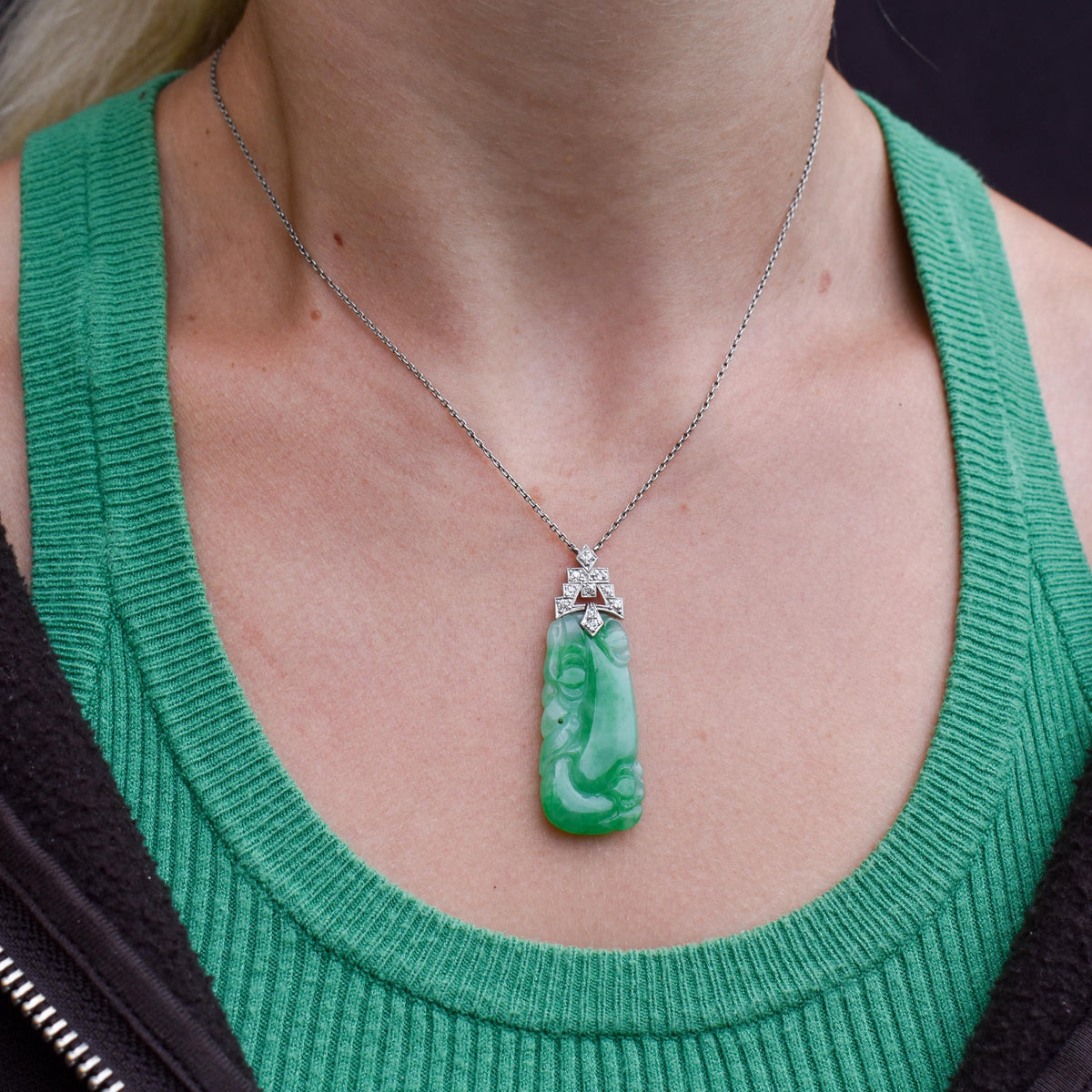 Art Deco Green Jade and Diamond Platinum Pendant Necklace | 15.75"