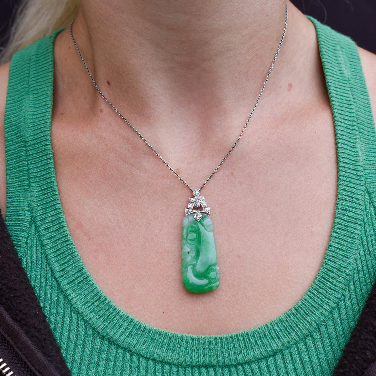 Art Deco Green Jade and Diamond Platinum Pendant Necklace | 15.75"