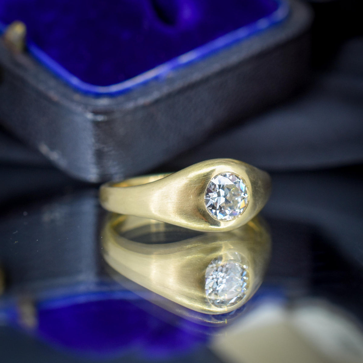 0.59ct Old Cut Diamond 18ct Yellow Gold Gypsy Band Ring