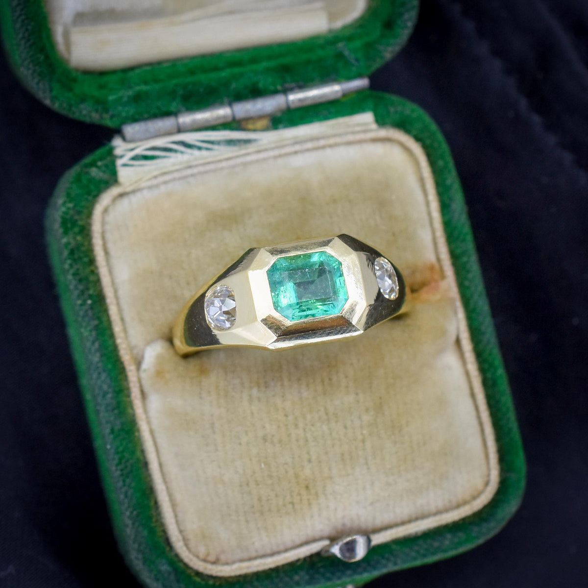 Natural Emerald and Diamond Three Stone 18ct Gold Gypsy Band Ring