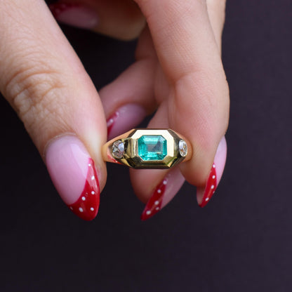 Natural Emerald and Diamond Three Stone 18ct Gold Gypsy Band Ring