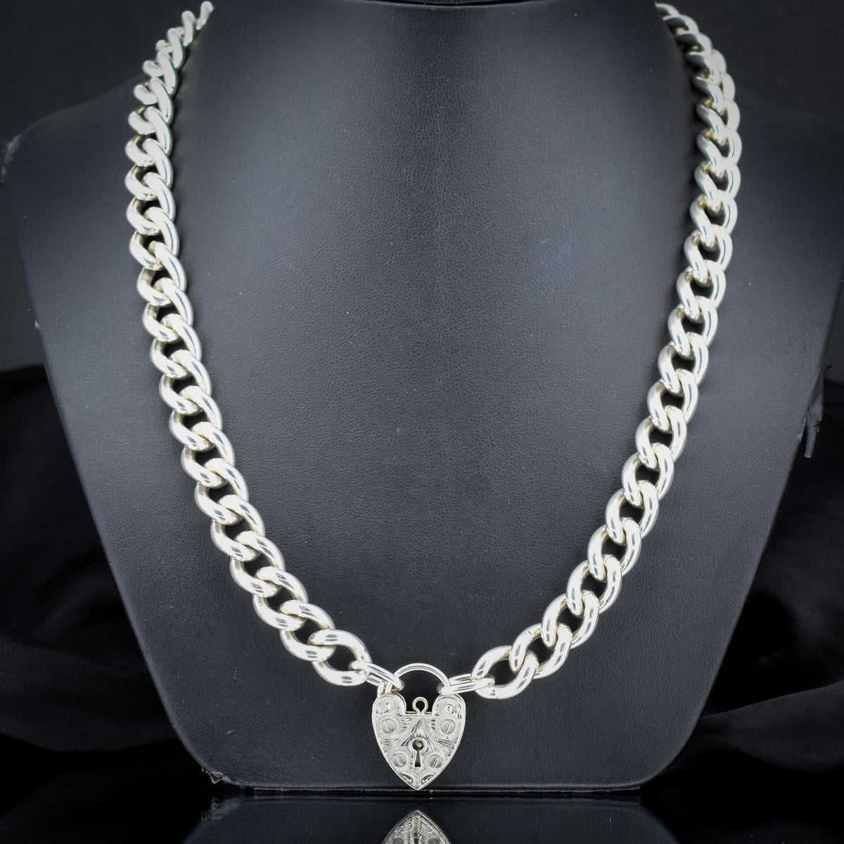 Vintage Heavy 138g Chunky Heart Padlock Sterling Silver Curb Necklace 19.5"