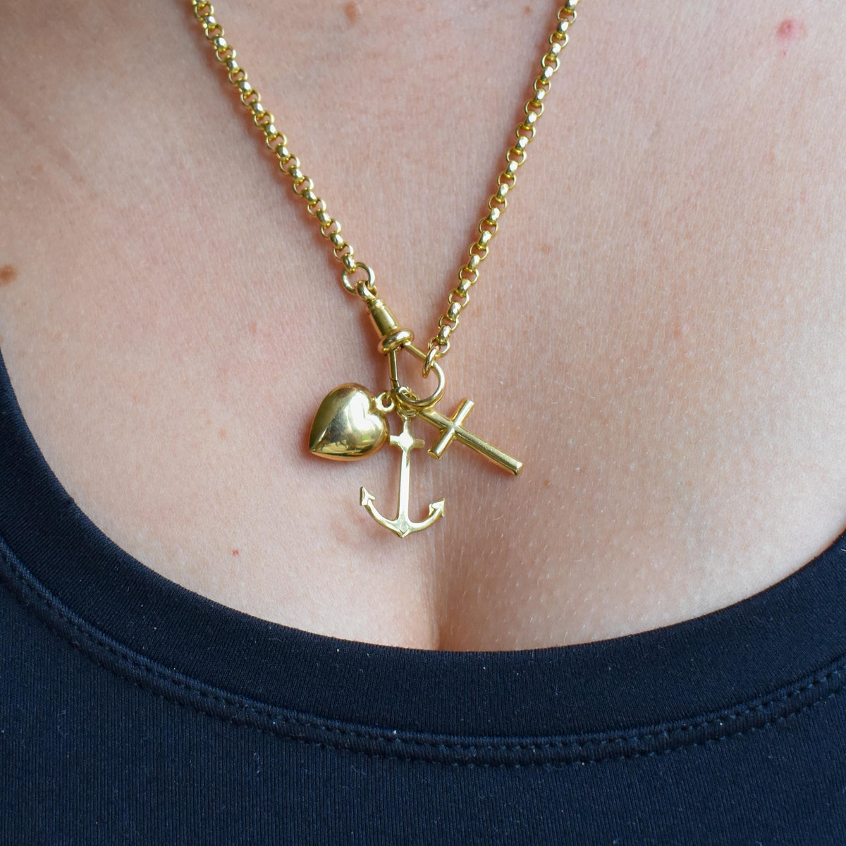 Vintage 9ct Gold Triple Trio of Charms Faith Hope Charity - Cross Heart Anchor