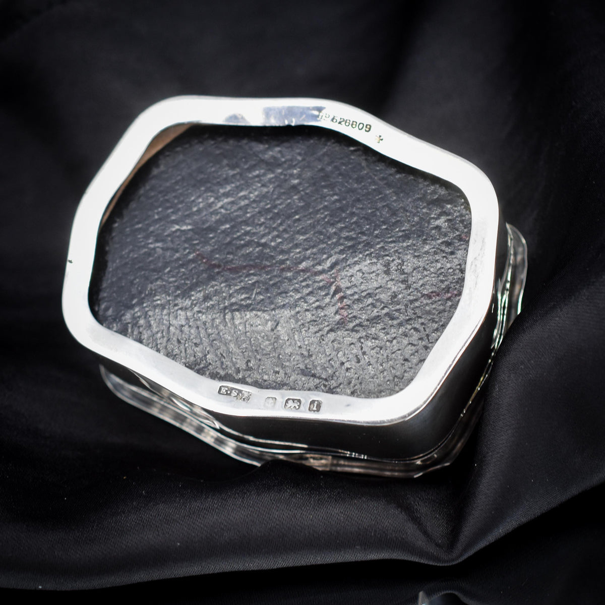 Antique Edwardian Birmingham 1908 Silver Ribbon Bow Jewellery Trinket Box