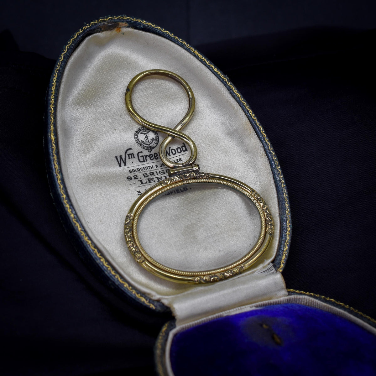 Antique Quizzing Magnifying Glass Rolled Gold Pendant | Georgian