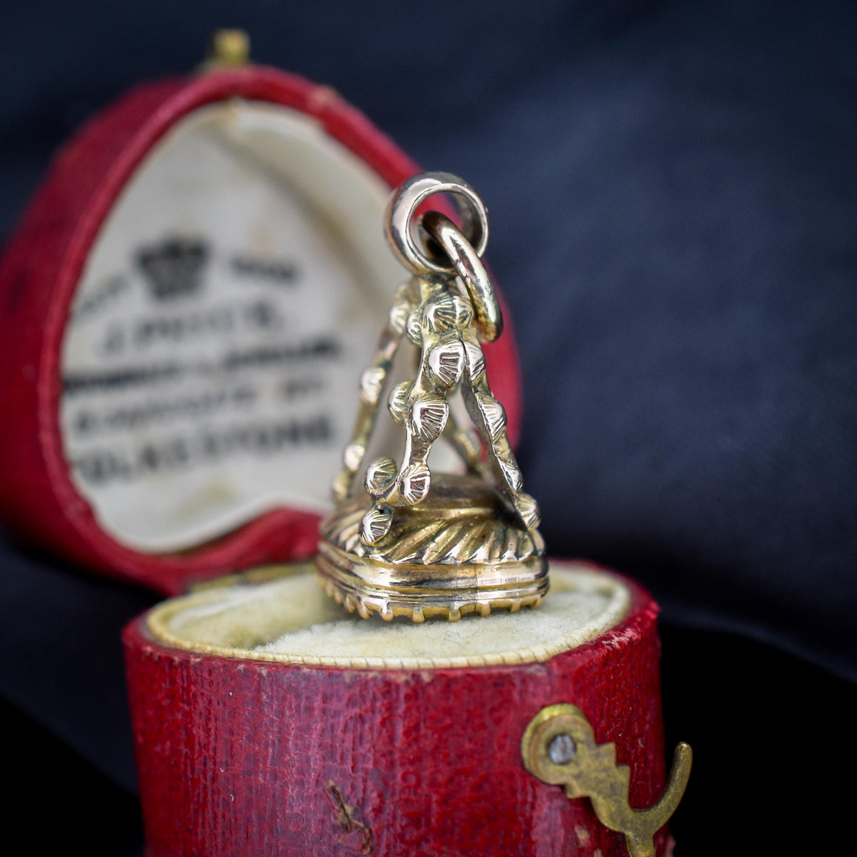 Antique Chalcedony Scissor Intaglio Gold Cased Ornate Fob Seal Pendant | Victorian