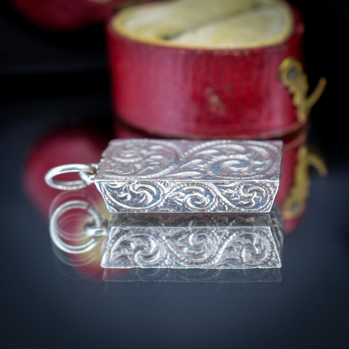 Vintage Sterling Silver Engraved Bar Ingot Pendant | Birmingham 1977