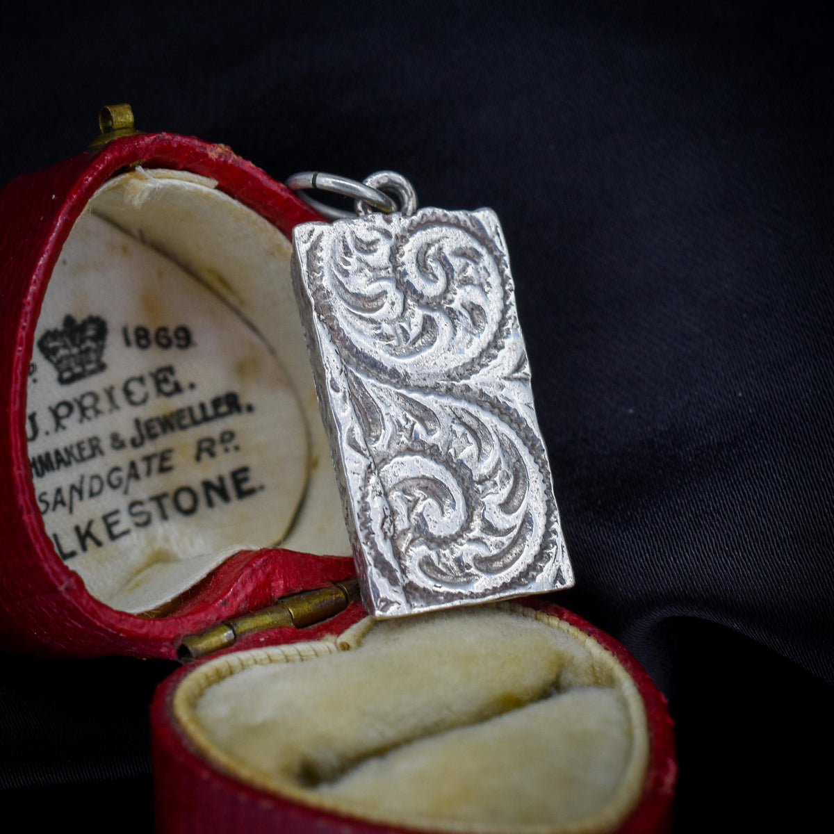Vintage Sterling Silver Engraved Bar Ingot Pendant | Birmingham 1977