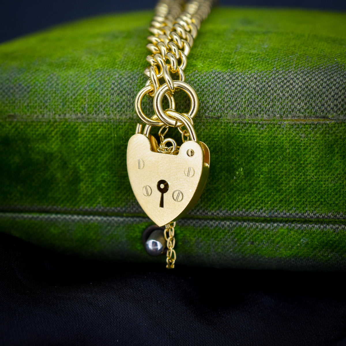 Antique Graduated Curb Gold on Silver Bracelet with Heart Padlock | 7"