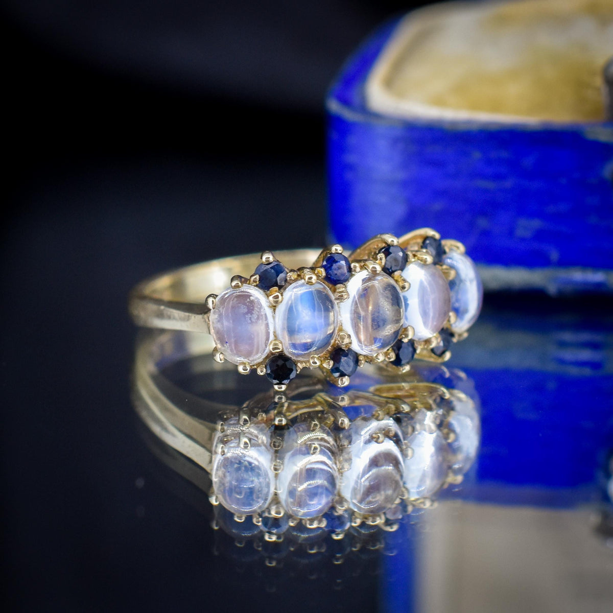Vintage Moonstone Sapphire Five Stone 9ct Yellow Gold Ring Band | Dated 1993
